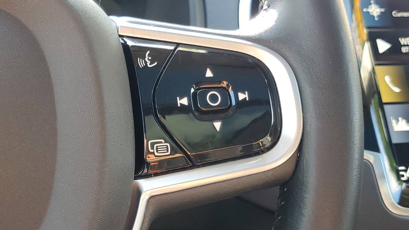 2022 Volvo XC90 YV4H60CZ9N1844144