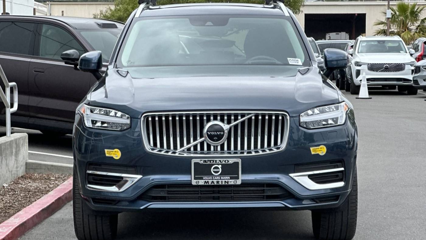 2022 Volvo XC90 YV4H60CZ2N1847290