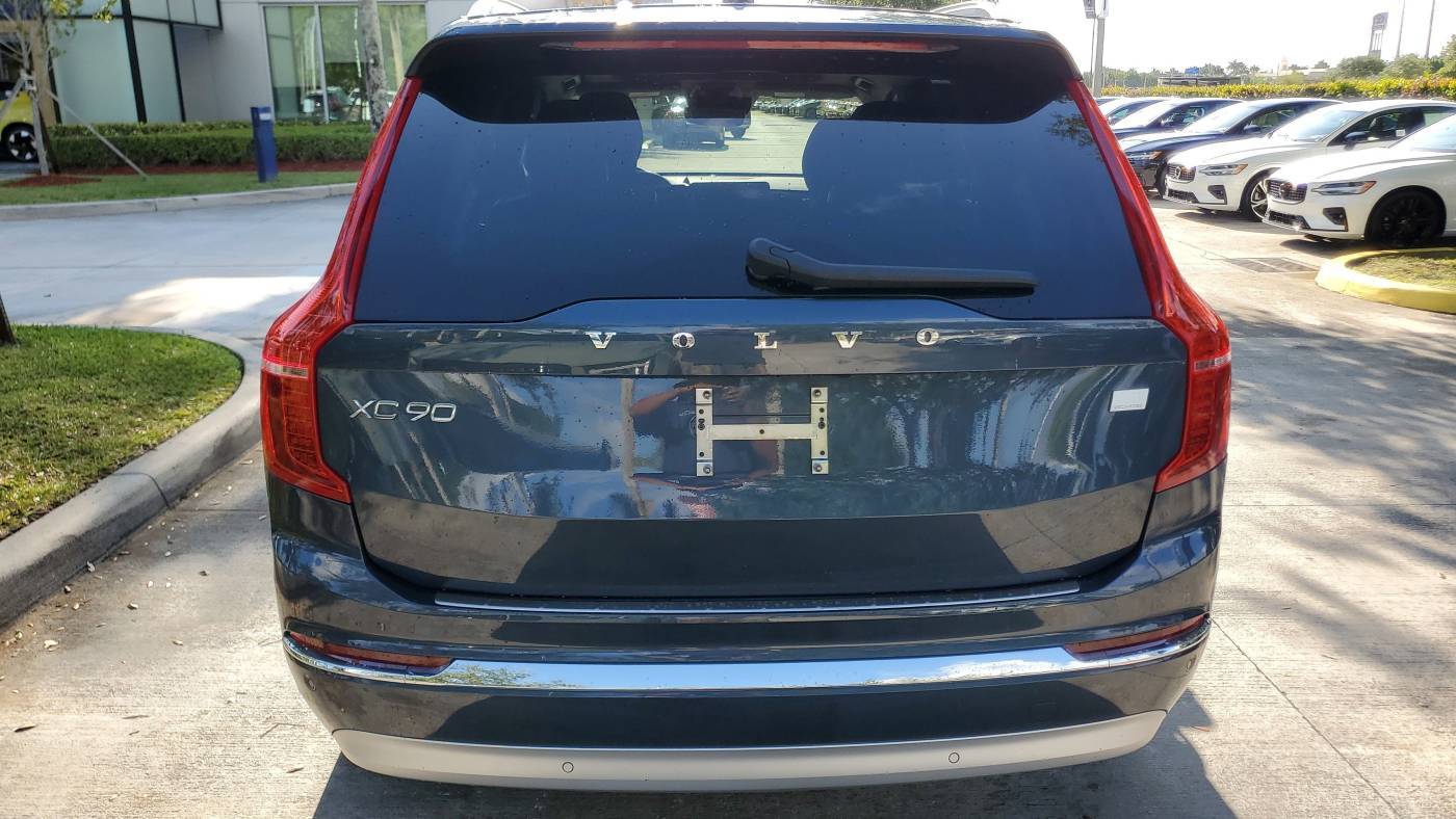 2022 Volvo XC90 YV4H60CZ9N1844144