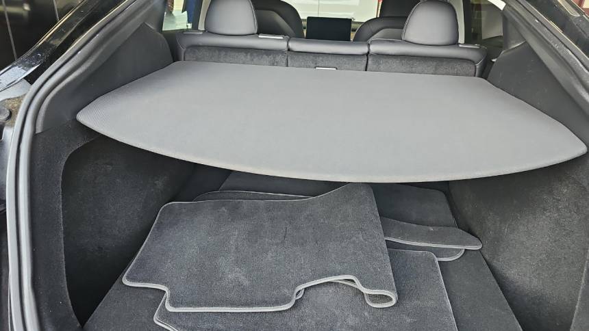 2023 Tesla Model Y 7SAYGDEF8PA049283