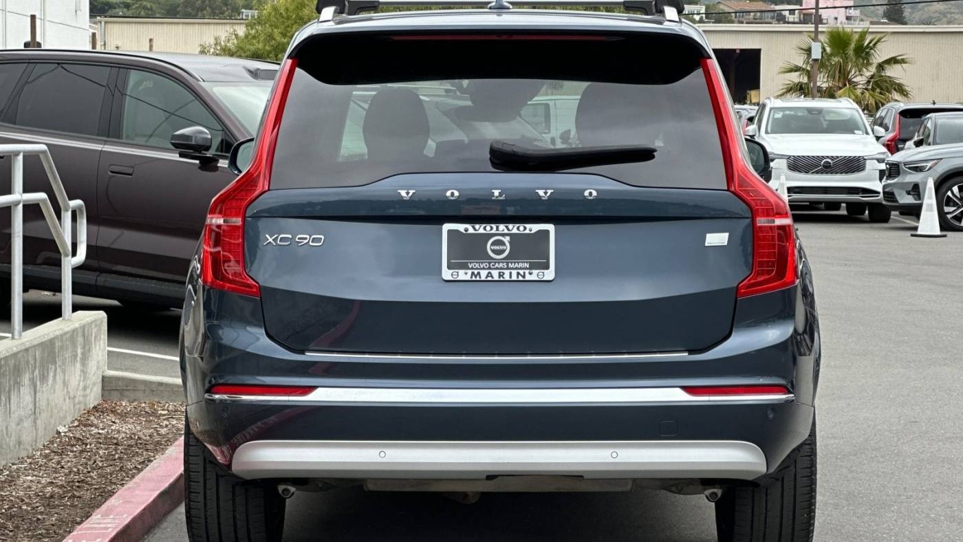 2022 Volvo XC90 YV4H60CZ2N1847290