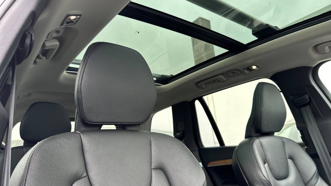 2022 Volvo XC90 YV4H60CZ2N1847290