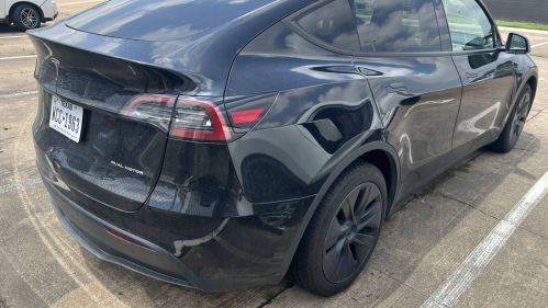 2025 Tesla Model Y 7SAYGAEE7SF222289