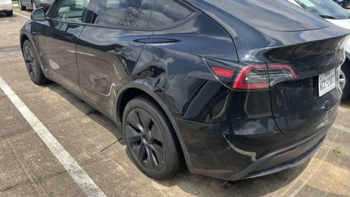 2025 Tesla Model Y 7SAYGAEE7SF222289