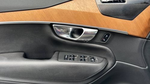 2022 Volvo XC90 YV4H60CZ2N1847290