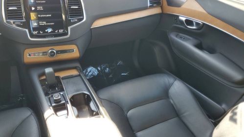 2022 Volvo XC90 YV4H60CZ9N1844144