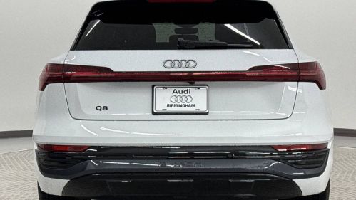 2024 Audi Q8 e-tron WA15AAGE9RB064995