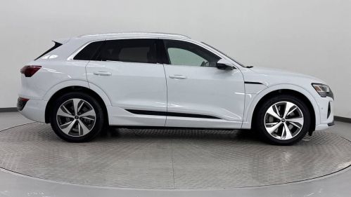 2024 Audi Q8 e-tron WA15AAGE9RB064995