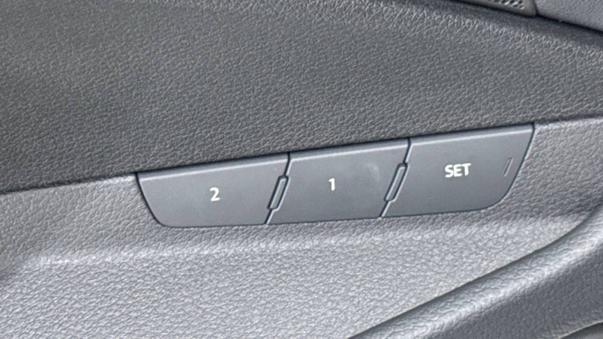 2024 Audi Q8 e-tron - Images - 12