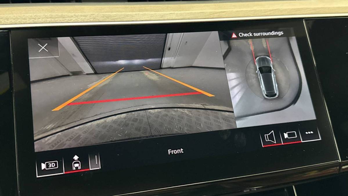 2024 Audi Q8 e-tron - Images - 21