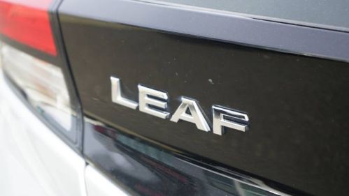 2019 Nissan LEAF - Images - 9