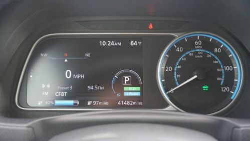 2019 Nissan LEAF - Images - 15