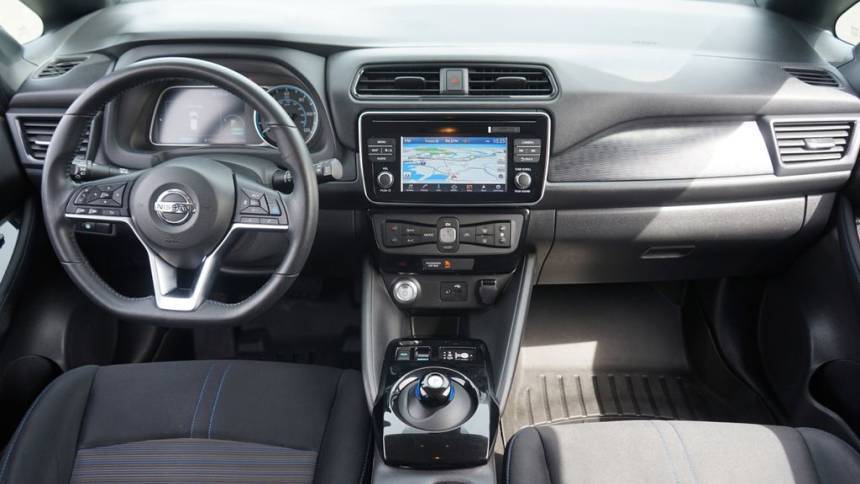2019 Nissan LEAF - Images - 24