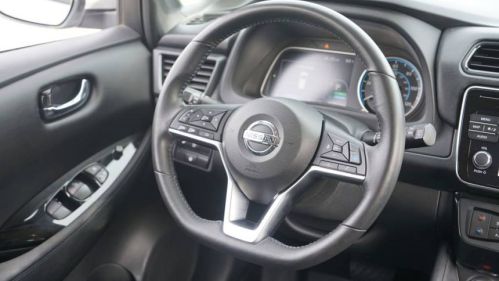 2019 Nissan LEAF - Images - 25