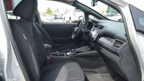 2019 Nissan LEAF - Images - 32