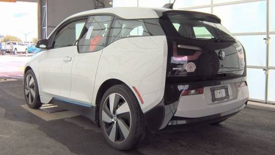 2017 BMW i3 - Images - 4