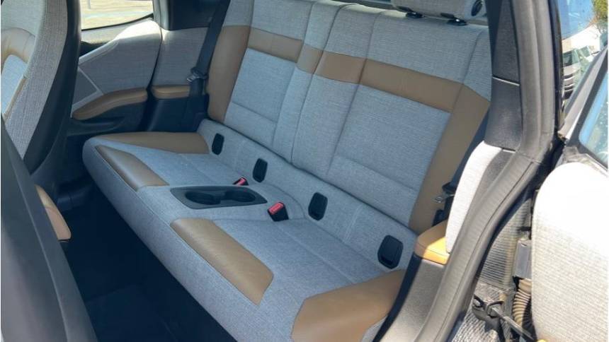 2017 BMW i3 - Images - 10