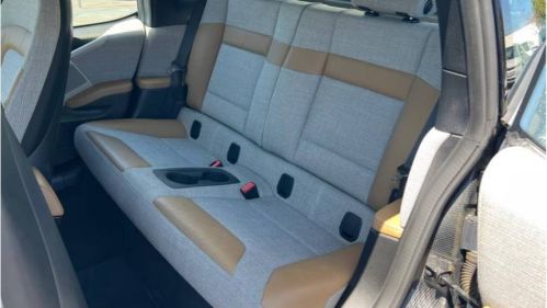2017 BMW i3 - Images - 10