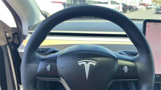 2022 Tesla Model Y 7SAYGDEE8NF414519