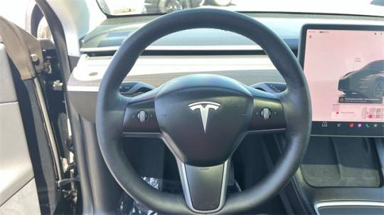 2022 Tesla Model Y 7SAYGDEE8NF414519