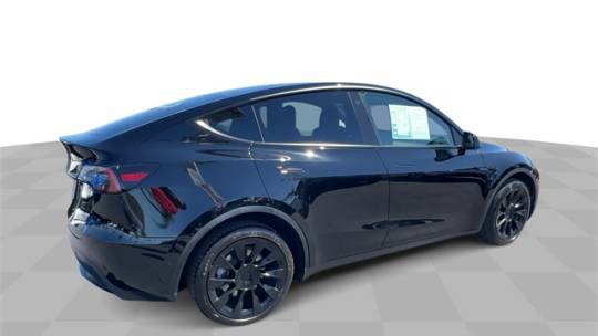 2022 Tesla Model Y 7SAYGDEE8NF414519