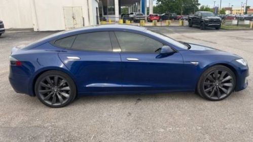 2016 Tesla Model S - Images - 5