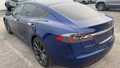 2016 Tesla Model S - Images - 8