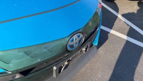 2017 Toyota Prius Prime - Images - 7