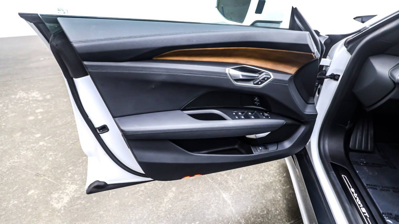 2024 Audi e-tron GT WAUFJBFW9R7001681