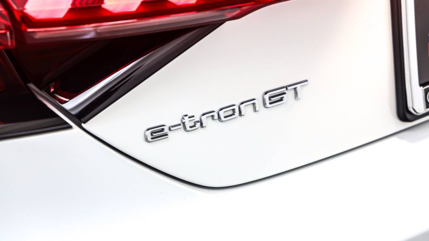 2024 Audi e-tron GT WAUFJBFW9R7001681