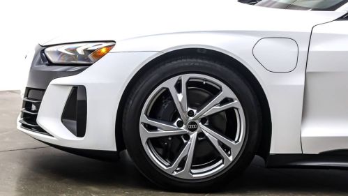 2024 Audi e-tron GT WAUFJBFW9R7001681