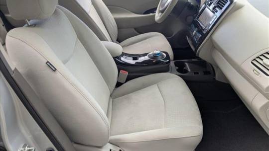 2011 Nissan LEAF JN1AZ0CP6BT007512