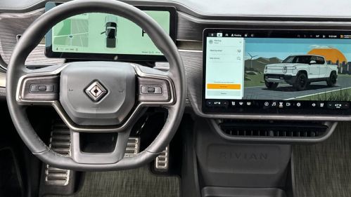 2024 Rivian R1T - Images - 13