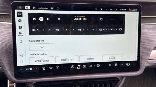 2024 Rivian R1T - Images - 16