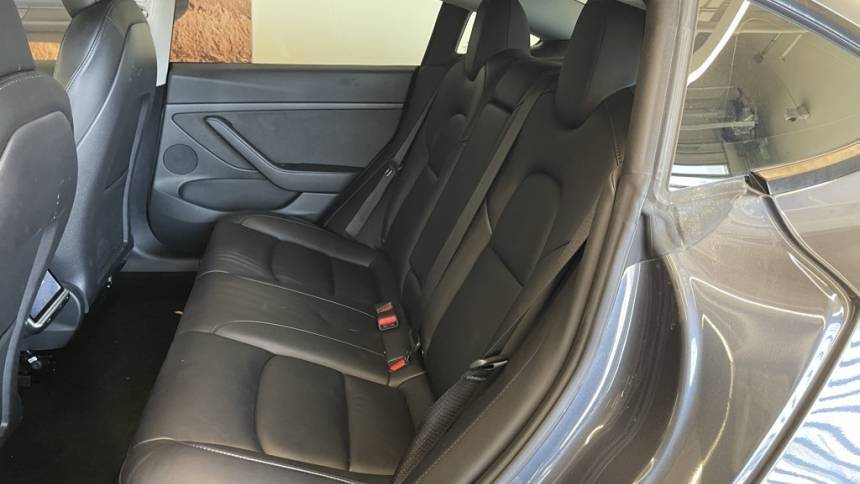 2022 Tesla Model 3 5YJ3E1EB0NF256842