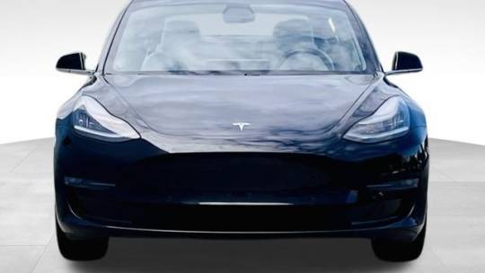 2018 Tesla Model 3 5YJ3E1EA2JF183068