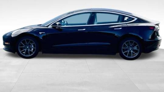 2018 Tesla Model 3 5YJ3E1EA2JF183068