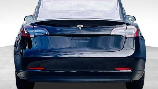 2018 Tesla Model 3 5YJ3E1EA2JF183068