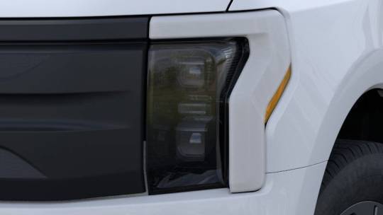 2025 Ford F-150 Lightning - Images - 18