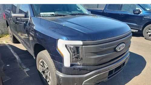 2023 Ford F-150 Lightning - Images - 1