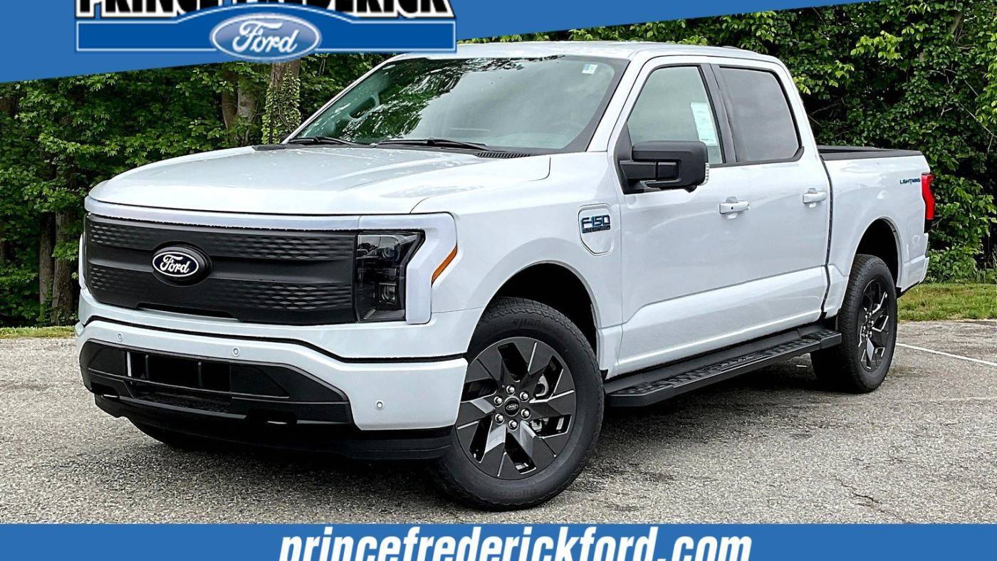2025 Ford F-150 Lightning 1FTVW3LU2SWG09384