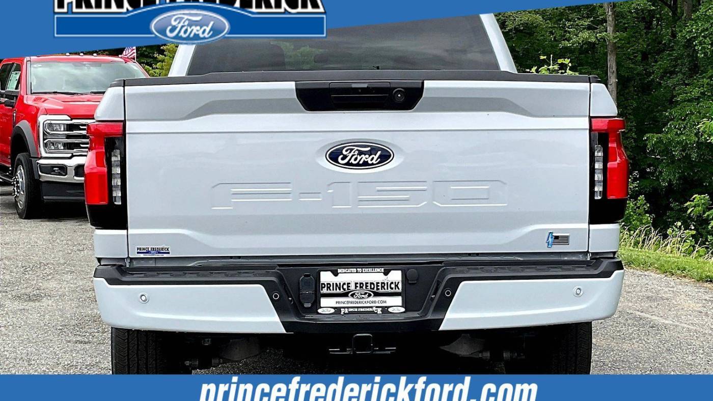 2025 Ford F-150 Lightning 1FTVW3LU2SWG09384