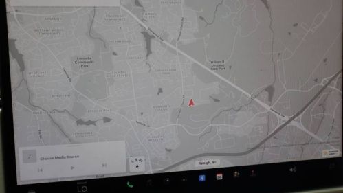 2022 Tesla Model X - Images - 5