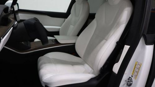 2022 Tesla Model X - Images - 7
