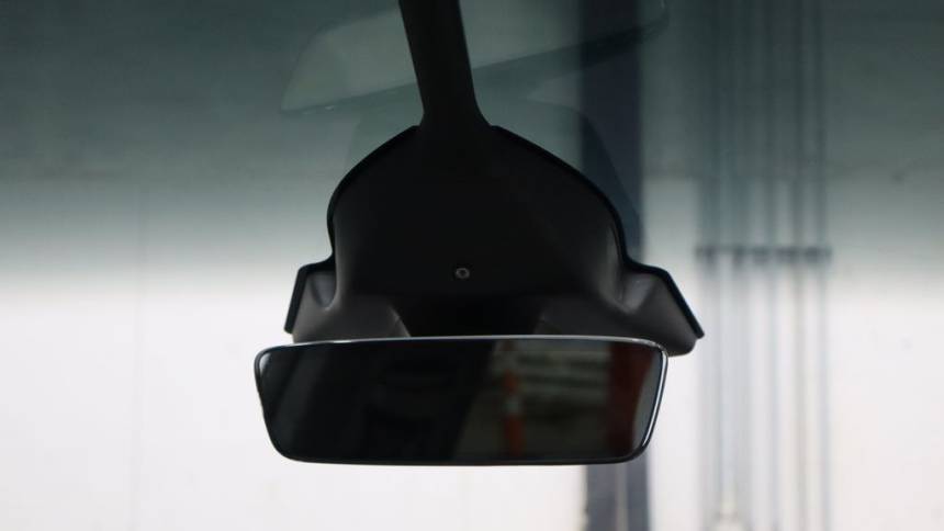 2022 Tesla Model X - Images - 20