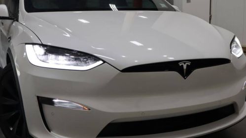 2022 Tesla Model X - Images - 36