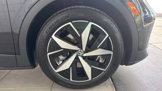 2023 Volkswagen ID.4 1V2VMPE82PC037317