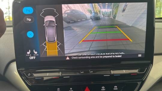 2023 Volkswagen ID.4 1V2VMPE82PC037317