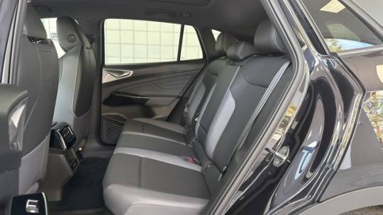 2023 Volkswagen ID.4 1V2VMPE82PC037317