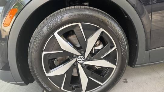 2023 Volkswagen ID.4 1V2VMPE82PC037317
